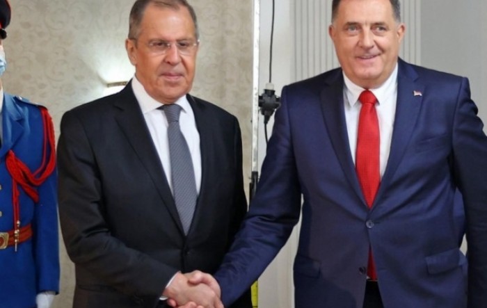 Lavrov vraća Dodiku ukradenu ikonu