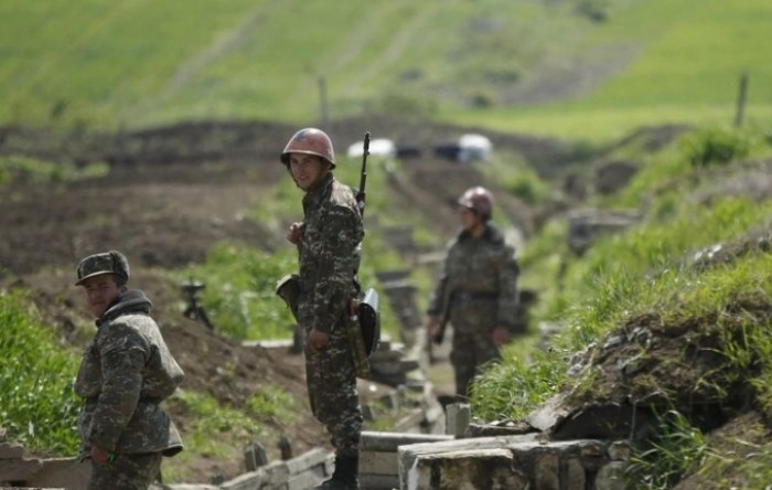 Armenija i Azerbajdžan odbijaju mirovne pregovore