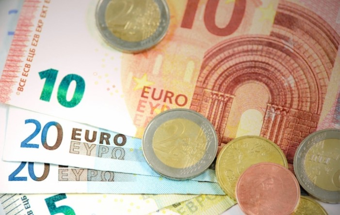 Dvije trećine hrvatskih poduzeća suočeno s kašnjenjem u plaćanju