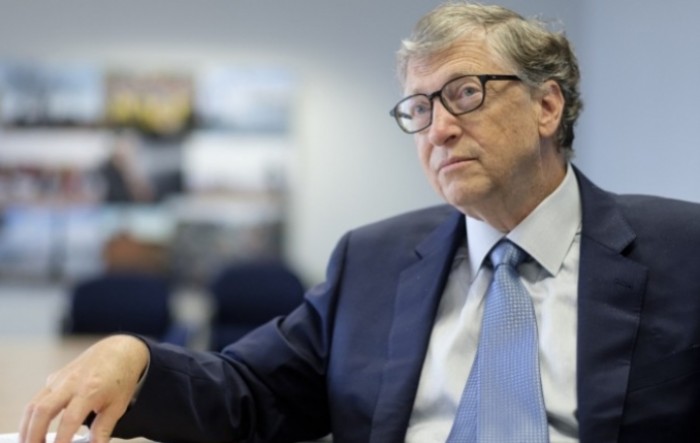 Koju igru igra Bill Gates?