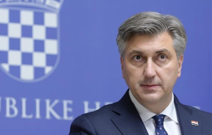 Plenković: Frka Petešić neće dati ostavku; još jedan primjer harange