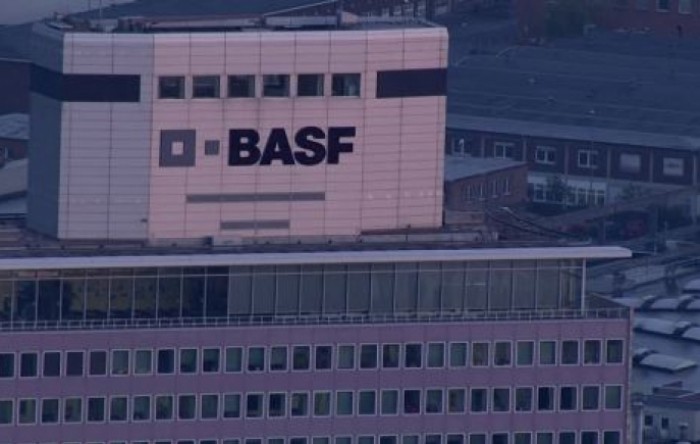 BASF u potrazi za plemenitim metalima planira reciklirati automobilski otpad u Kini