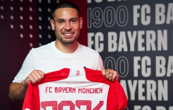 Gurreiro preselio iz Borussije u Bayern