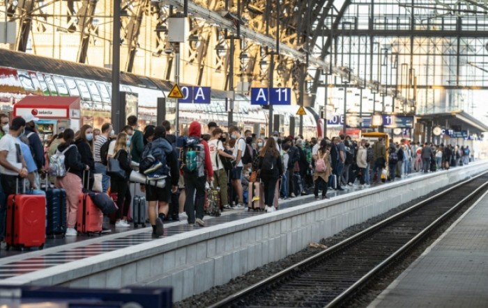 U Njemačkoj će cijeli prometni sektor štrajkati u ponedjeljak