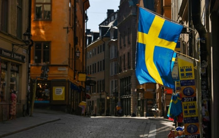 Šveđani pozvani da rade od kuće do kraja godine