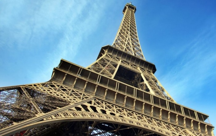 Eiffelov toranj otvara se bez dizala
