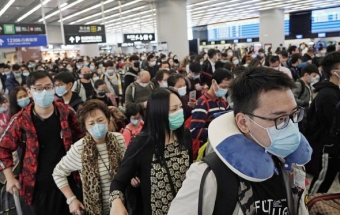 U Kini se prepolovio broj zaraženih