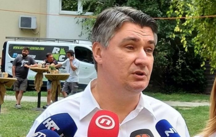 Incident u Okučanima: Milanović napustio obilježavanje Bljeska