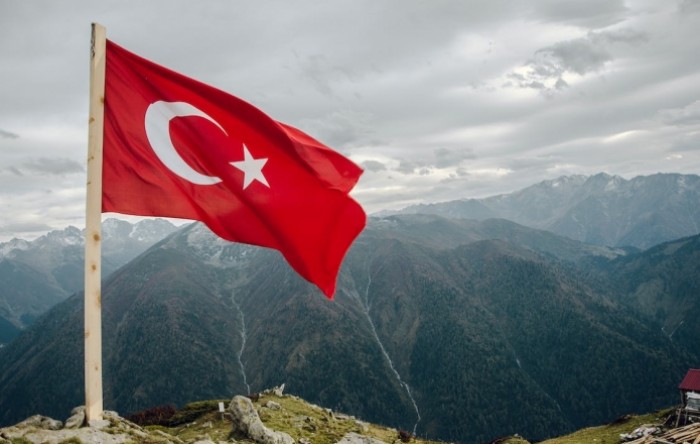Turska središnja banka nije promijenila kamatnu stopu prvi put od prošlog lipnja