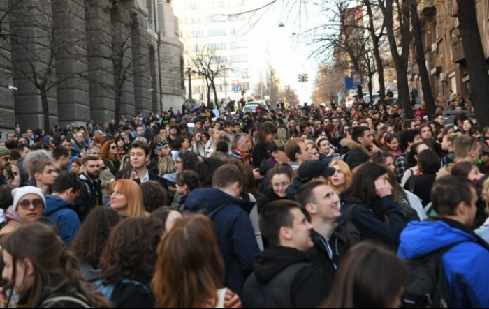 Studenti blokiraju centar Beograda