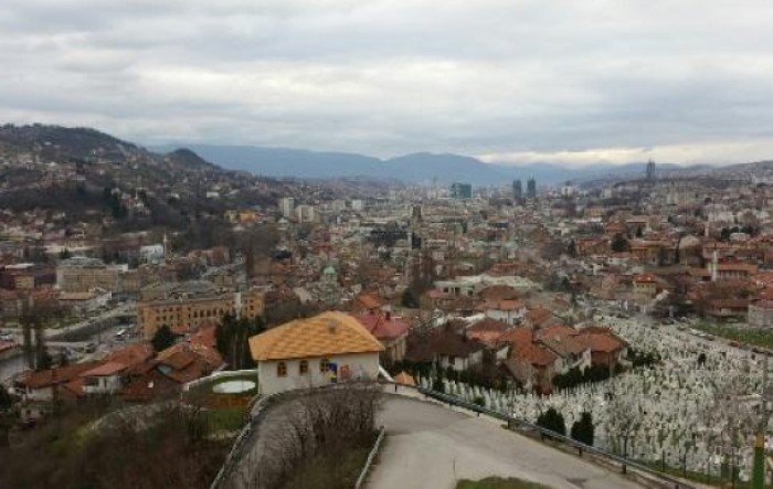 U BiH najmanje 32.000 ljudi dobilo otkaze zbog pandemije