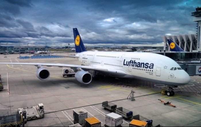 Lufthansa pod pritiskom štrajkova