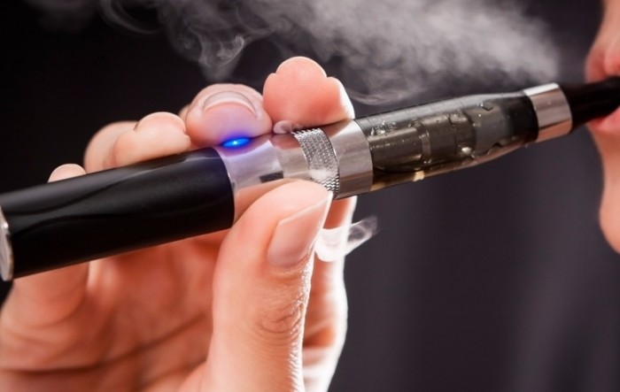 Elektronske cigarete mogu biti čak opasnije od klasičnih