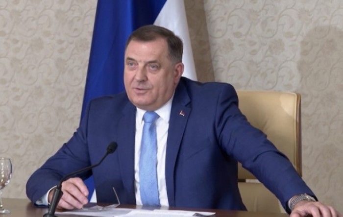 Dodik nakon sastanka s Truss: Neću dopustiti da BiH pomaže Ukrajini