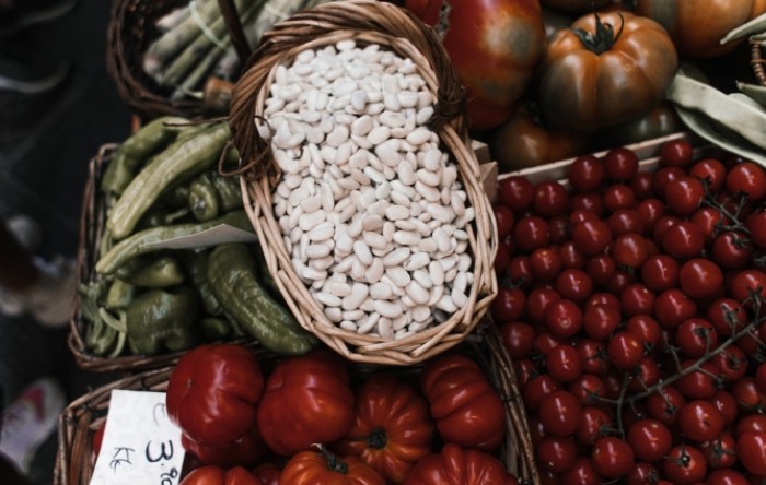 Globalne cijene hrane pale i deseti uzastopni mjesec