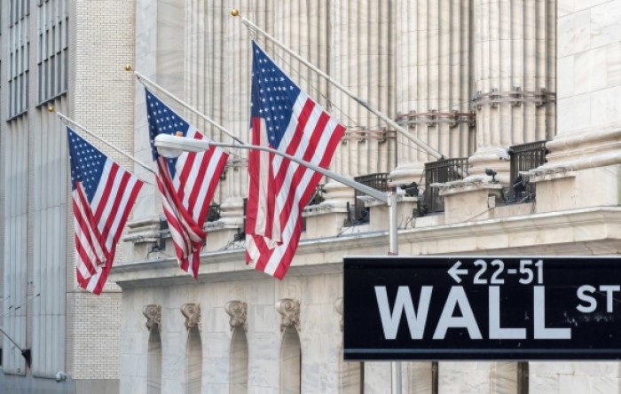 Wall Street pao nakon upozorenja Walmarta