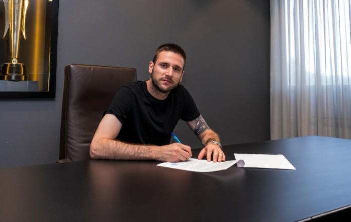 Duje Čop potpisao za Dinamo