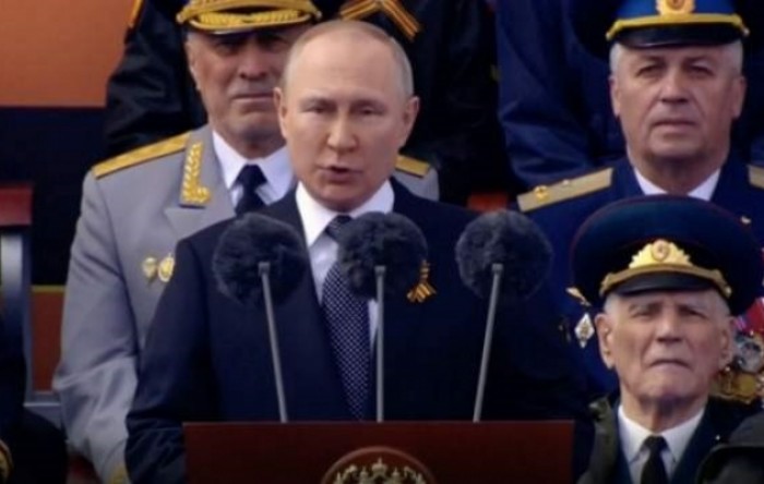 Ruski izvori za Reuters: Putin predložio prekid vatre u Ukrajini, Amerikanci odbili