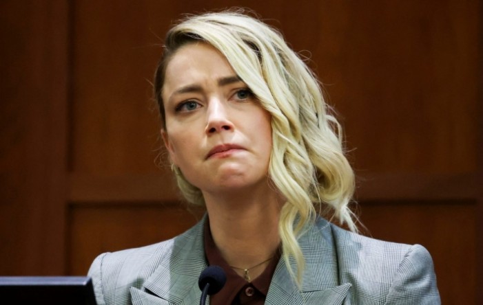 Sud presudio u korist Johnnyja Deppa u postupku protiv Amber Heard