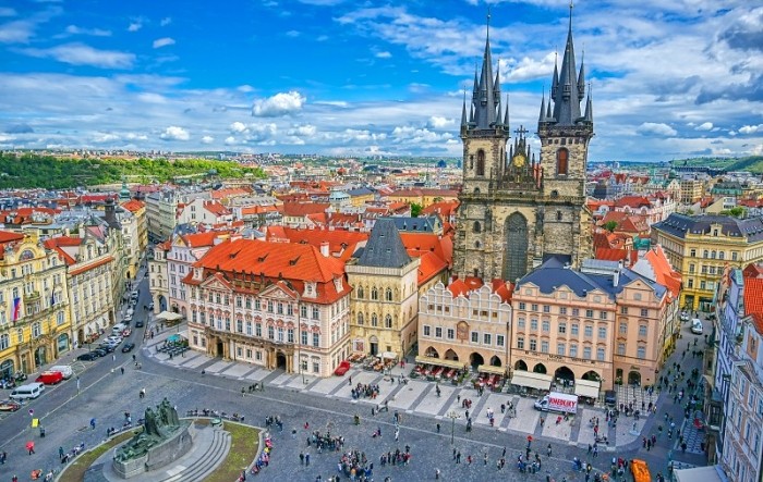 Rekordne brojke novozaraženih u Češkoj i Ukrajini