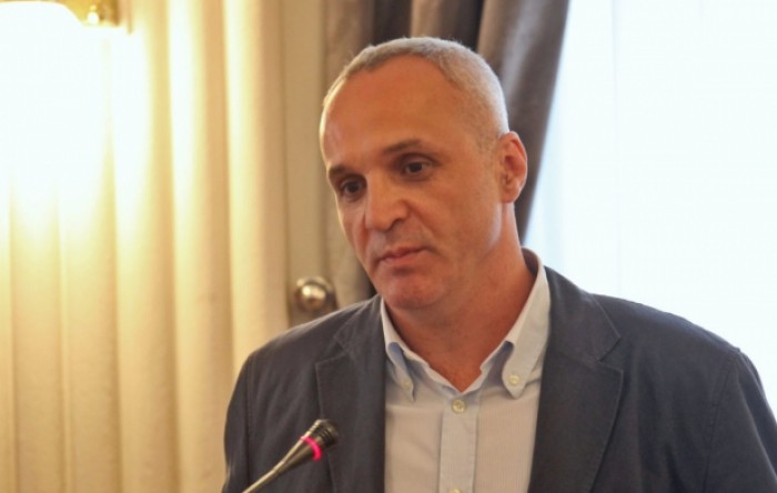 HND pozvao Milanovića da prestane vrijeđati novinarsku profesiju