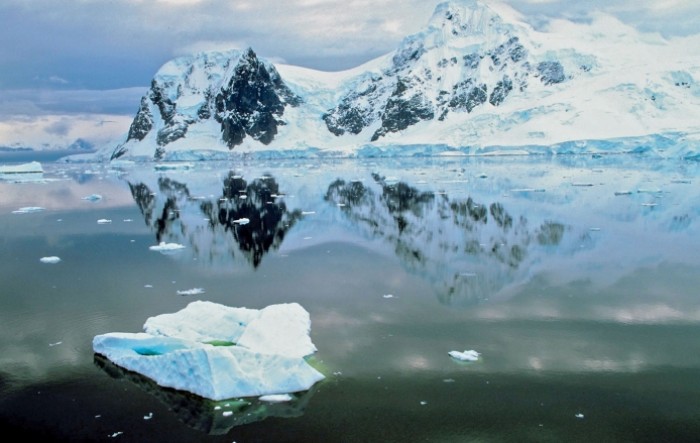 Krajem zadnjeg ledenog doba na Antarktici se led povlačio brzinom od 50 m na dan