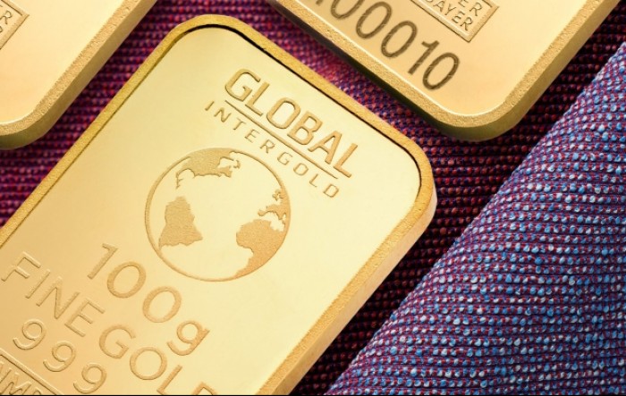 Zlato skočilo na najvišu razinu u šest mjeseci