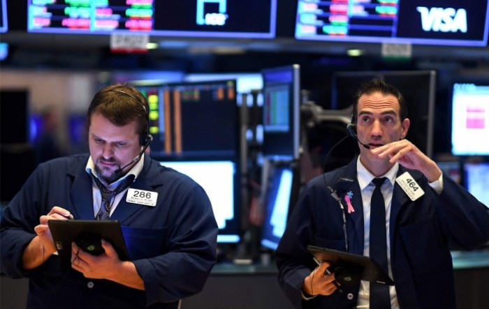 Wall Street porastao treći tjedan zaredom, europski ulagači oprezniji