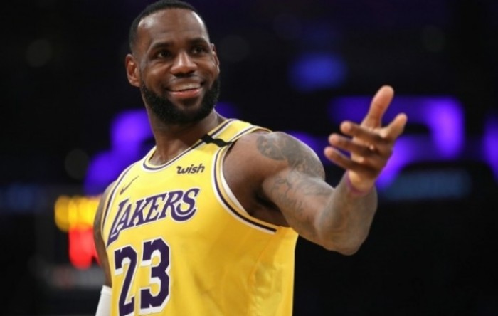 LeBron James sve nezadovoljniji u LA Lakersima