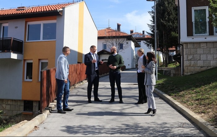 Klas podržao porodice iz SOS Dječijih sela u BiH donacijom u iznosu od 10.000 KM