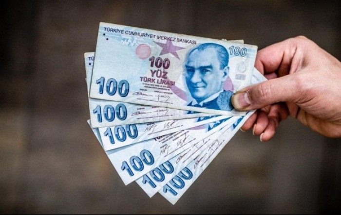 Turska lira potonula rekordno nisko prema dolaru