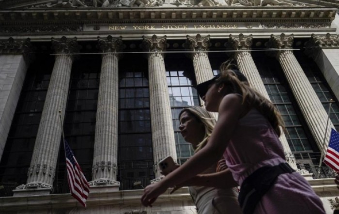 Wall Street: Indeksi pali, opet rastu prinosi na obveznice