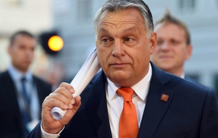 Orban okrivio britanski soj koronavirusa za porast slučajeva zaraze u Mađarskoj