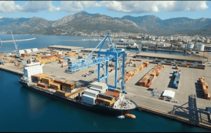 Radnici Port of Adrie najavili štrajk upozorenja