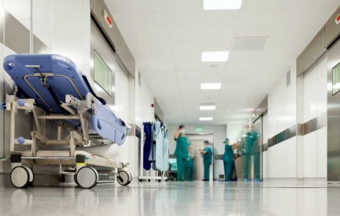 U Hrvatskoj 2.698 novih slučajeva koronavirusa, umrle 44 osobe