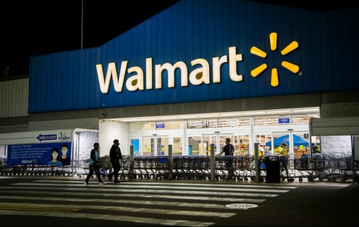 Walmart oprezan uoči sezone praznika unatoč dobrom trećem kvartalu