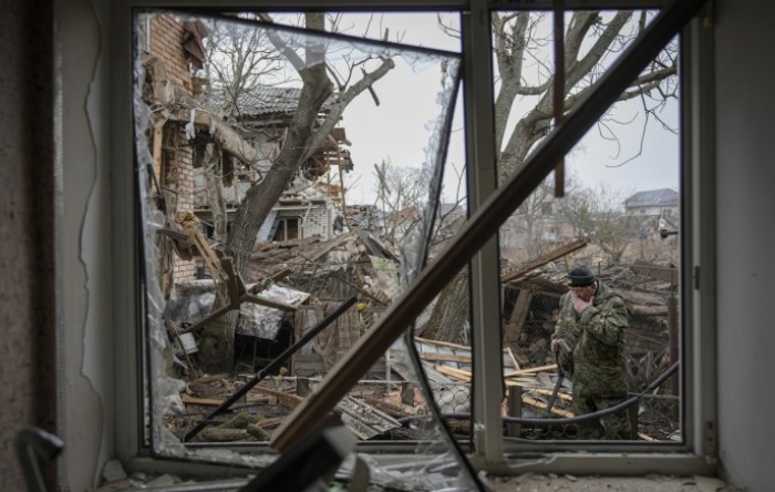 Ukrajina: Civili nisu mogli napustiti Mariupolj, Zelenskij optužuje Rusiju za teror
