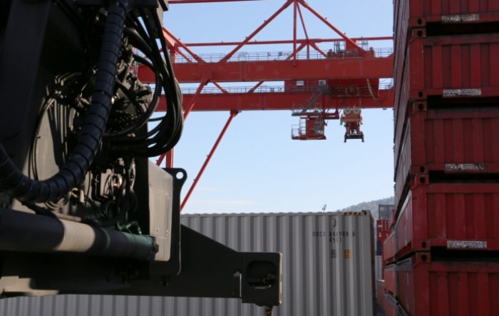 cargo-partner nudi rješenje za željeznički i pomorski transport iz zapadne Kine