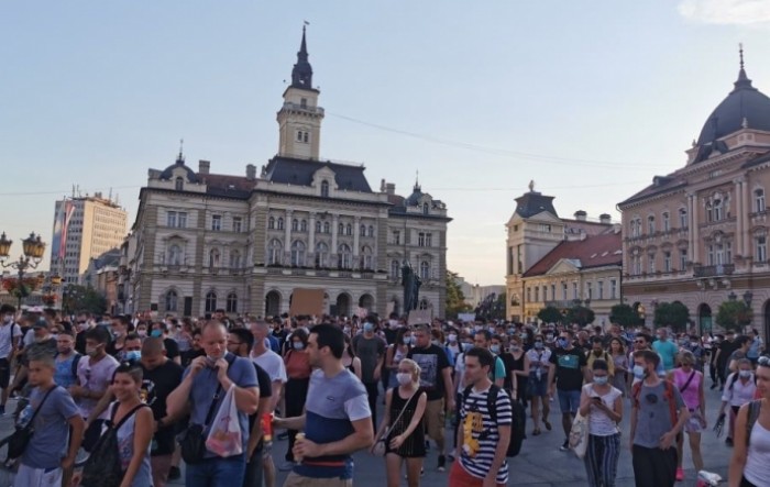 Vodstvo hrvatske manjine traži uvođenje hrvatskog u službenu uporabu u Vojvodini