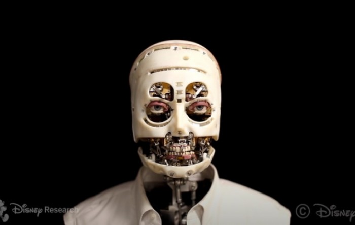 Disneyev robot s ljudskim pogledom (VIDEO)