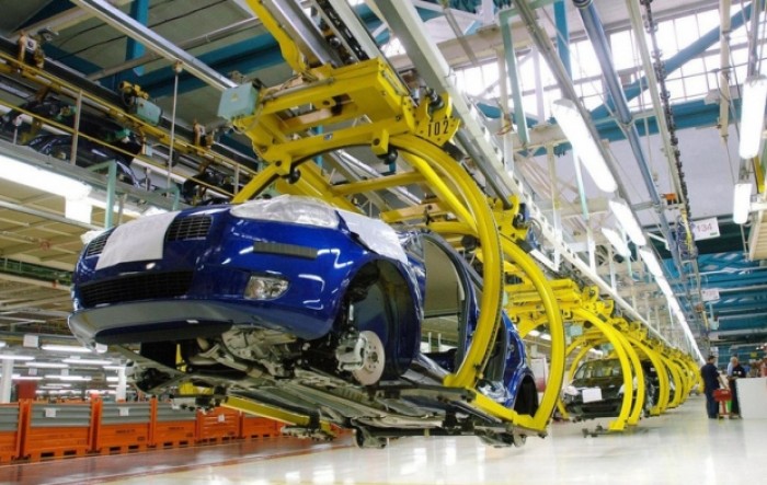 Fiat Chrysler: Isporuke pale 21%, prognoze loše