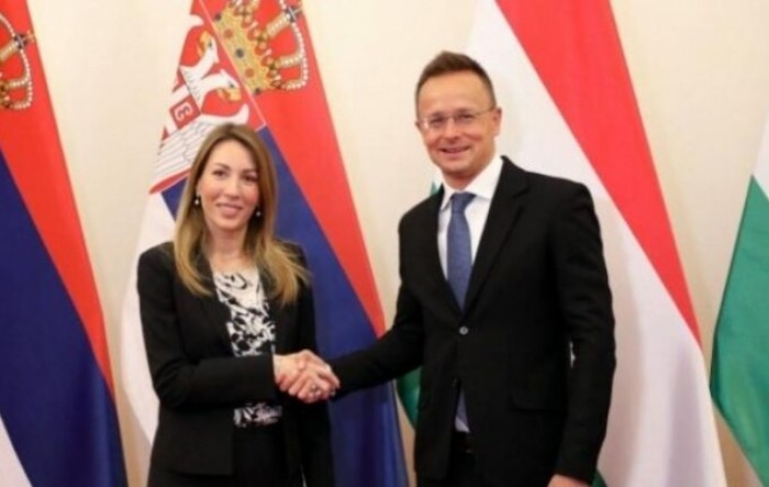 Srbija i Mađarska dogovorile sporazume o naftovodu i zajedničkoj kompaniji za trgovinu energijom