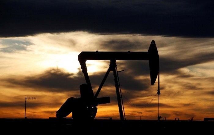 Cijene nafte kliznule ispod 51 dolara