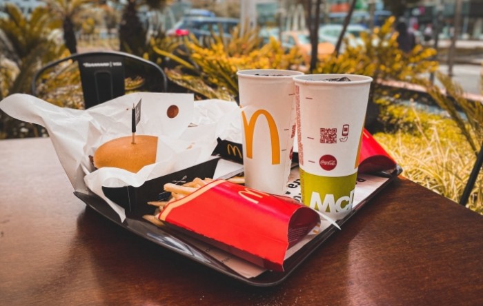 Manjak vozača ostavio McDonalds u Velikoj Britaniji bez milkshakeova