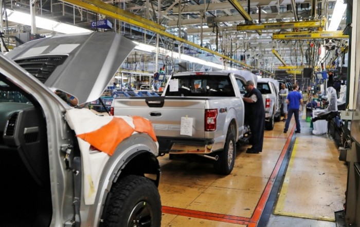 Sindikat američke automobilske industrije, nakon Stellantisa sklopio dogovor i s Fordom