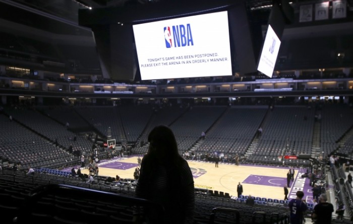 NBA: Šesnaest košarkaša pozitivno na koronavirus
