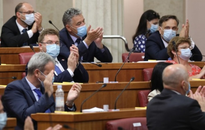 Ćorić ostaje ministar, odbijen oporbeni prijedlog o iskazivanju nepovjerenja