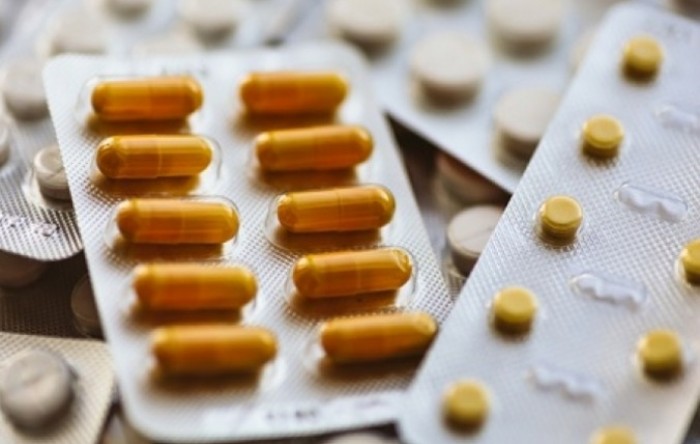 SAD: 3,2 milijarde dolara za istraživanja lijekova protiv covida