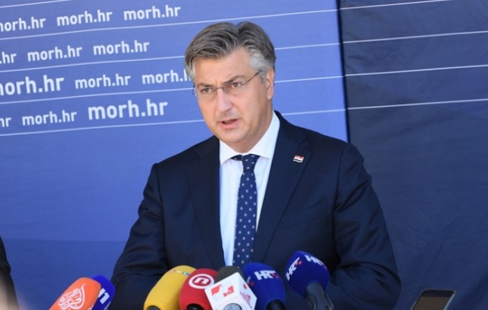 Plenković: Ne razgovaramo o predsjedničkoj kandidaturi Grabar-Kitarović
