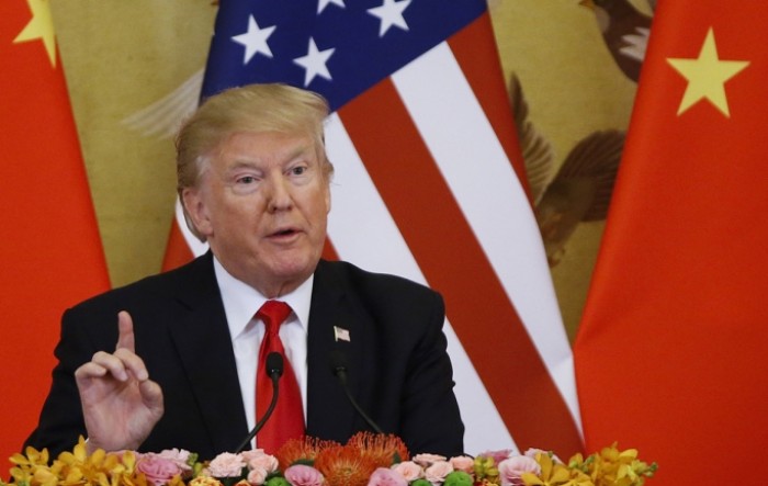 Trumpove tarife nametnute Kini otežale borbu SAD-a protiv koronavirusa